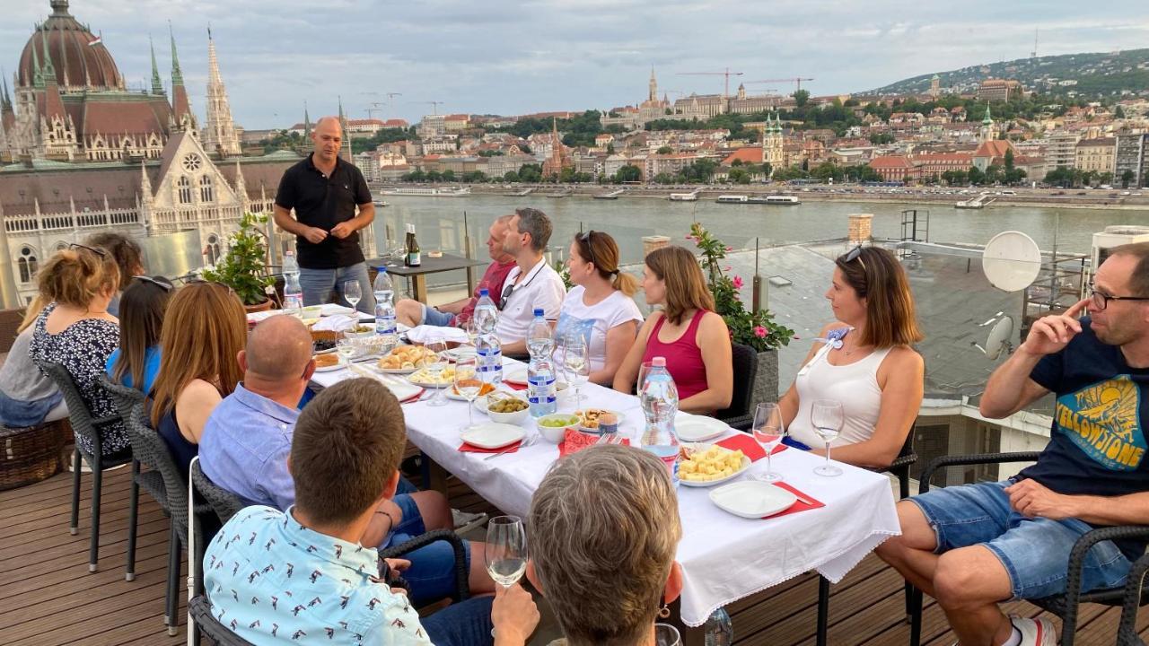 Parliamentpenthouse With Rooftop Terrace Boedapest Buitenkant foto